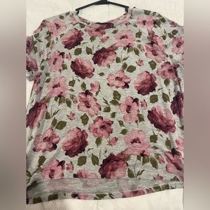 american eagle cropped tee